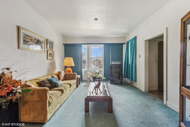1404 W 97th Street, Chicago, IL 60643