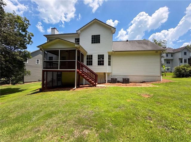2684 High Point Court, Loganville, GA 30052