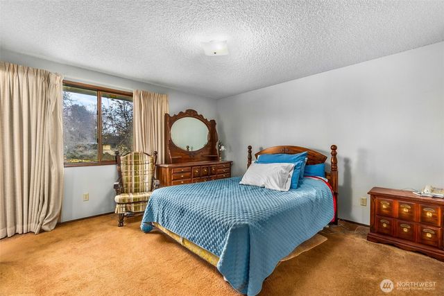 3604 Landau Avenue NE, Olympia, WA 98506