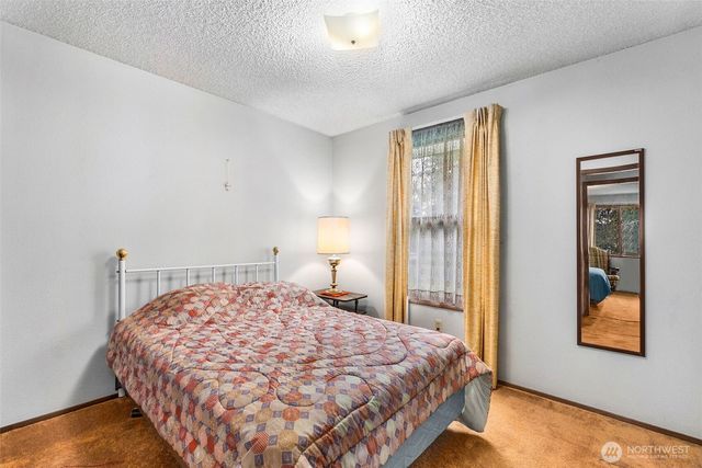 3604 Landau Avenue NE, Olympia, WA 98506