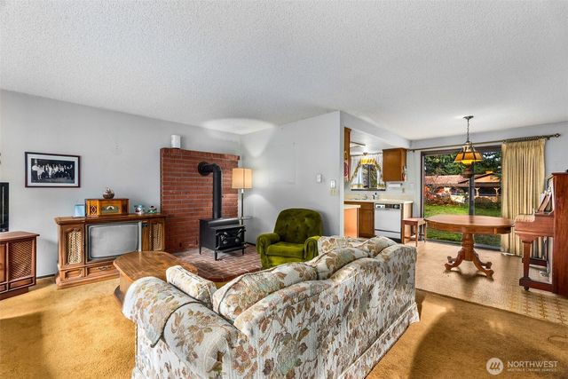 3604 Landau Avenue NE, Olympia, WA 98506