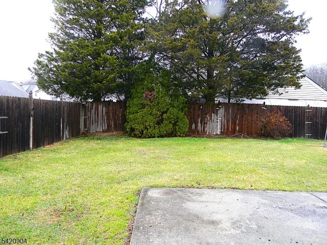 49 Mabie St, Franklin Boro, NJ 07416