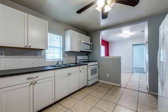 2310 Delgado, San Antonio, TX 78228