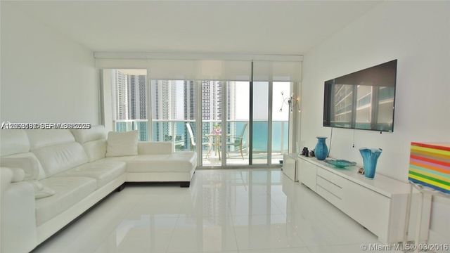 100 Bayview Dr 1811, Sunny Isles Beach, FL 33160