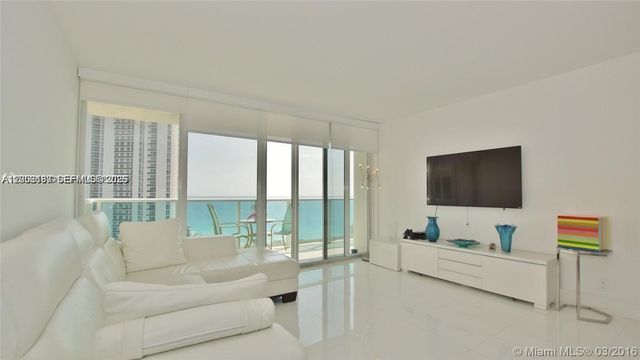 100 Bayview Dr 1811, Sunny Isles Beach, FL 33160