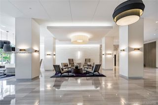 100 Bayview Dr 1811, Sunny Isles Beach, FL 33160