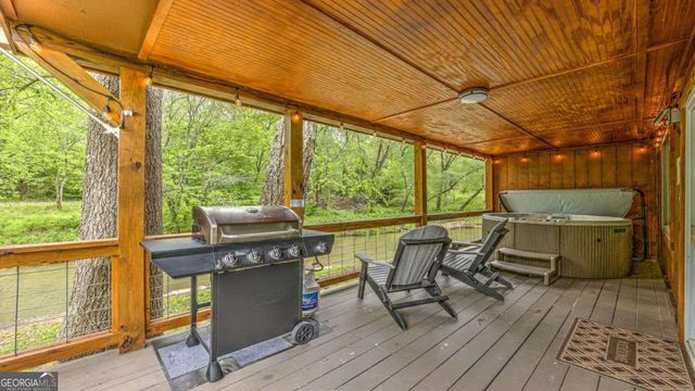 141 Mountain Rivers Road, Mineral Bluff, GA 30559