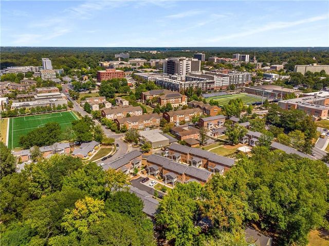 1499 Kay NE Lane, Atlanta, GA 30306