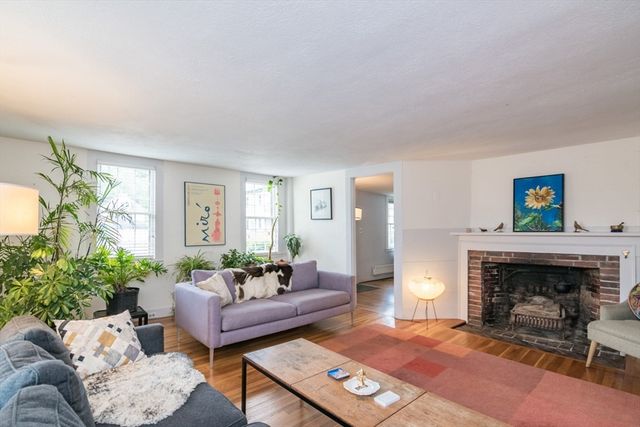 36 Conz St, Northampton, MA 01060