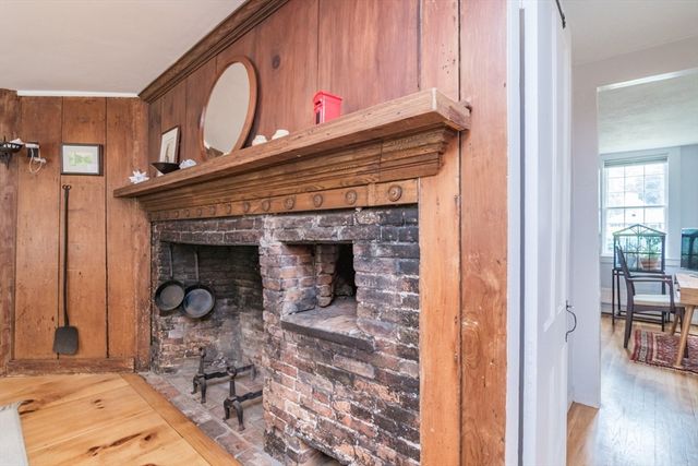 36 Conz St, Northampton, MA 01060