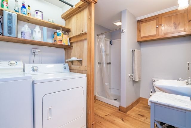 36 Conz St, Northampton, MA 01060