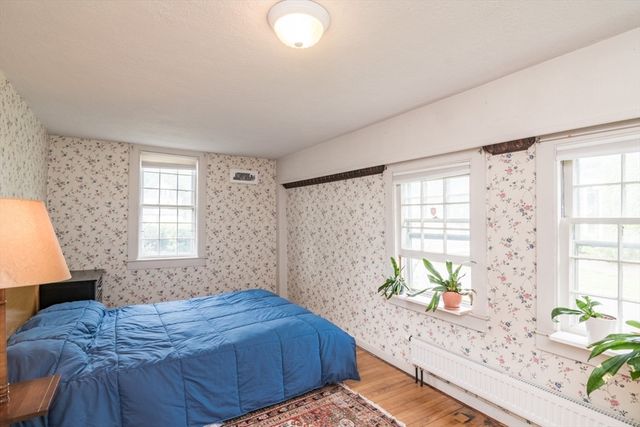 36 Conz St, Northampton, MA 01060