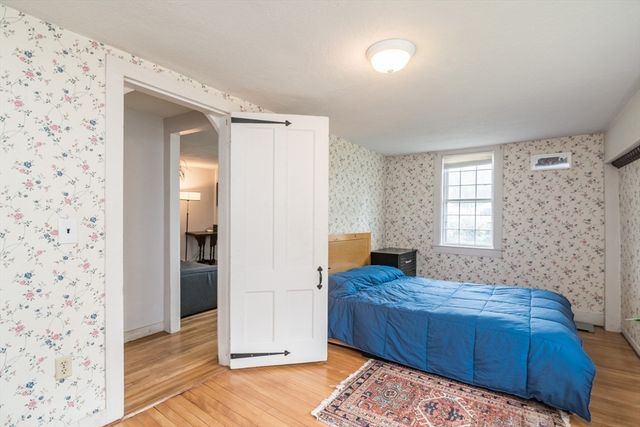 36 Conz St, Northampton, MA 01060