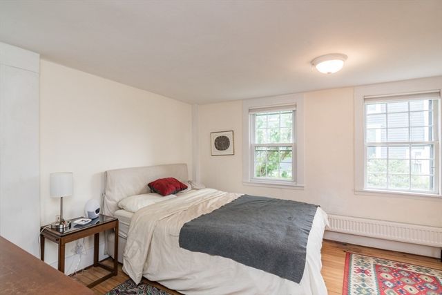 36 Conz St, Northampton, MA 01060