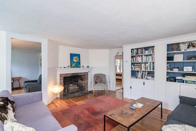 36 Conz St, Northampton, MA 01060