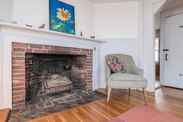 36 Conz St, Northampton, MA 01060