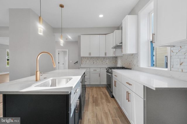 4204 PENHURST AVE, Baltimore, MD 21215