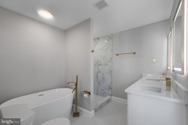 4204 PENHURST AVE, Baltimore, MD 21215