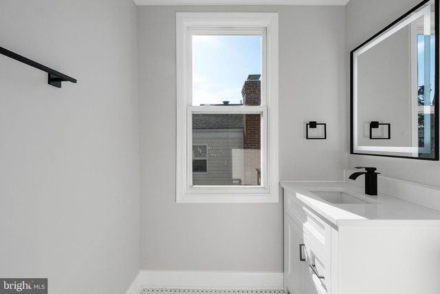 4204 PENHURST AVE, Baltimore, MD 21215
