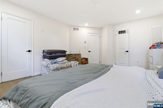 2477 6th Street 1st Floor, Fort Lee, NJ 07024