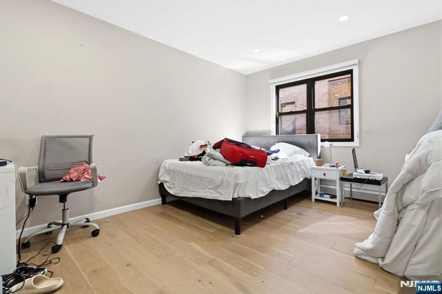 2477 6th Street 1st Floor, Fort Lee, NJ 07024