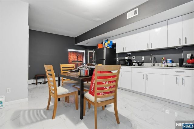 2477 6th Street 1st Floor, Fort Lee, NJ 07024