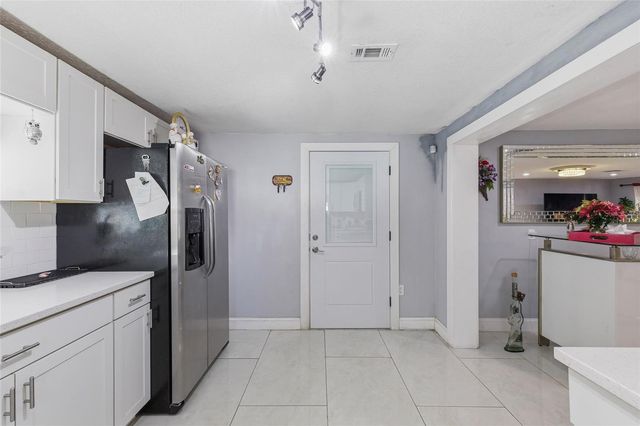 6760 RUNNEL DRIVE, New Port Richey, FL 34653