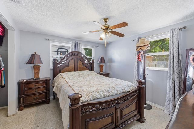 6760 RUNNEL DRIVE, New Port Richey, FL 34653