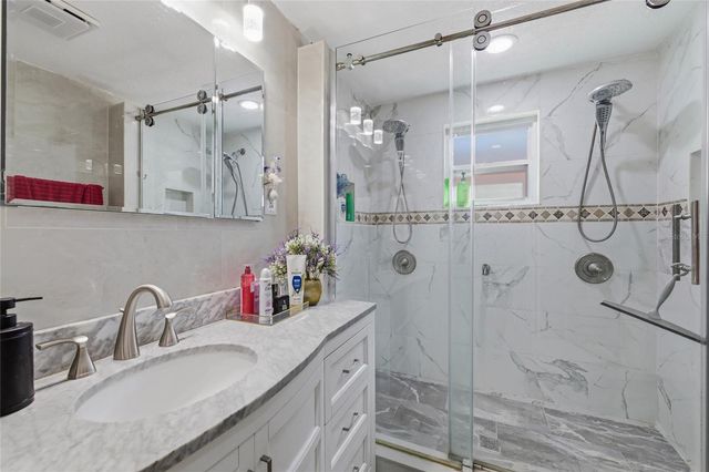 6760 RUNNEL DRIVE, New Port Richey, FL 34653