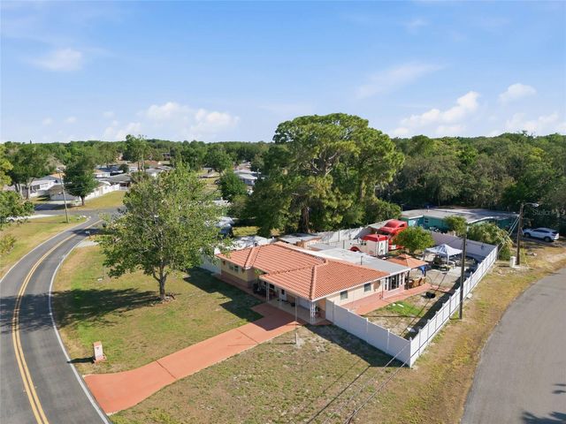 6760 RUNNEL DRIVE, New Port Richey, FL 34653