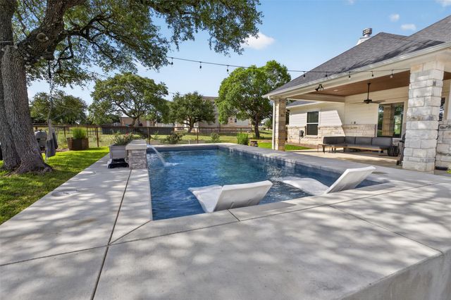 317 Esperanza Petal PASS, Liberty Hill, TX 78642
