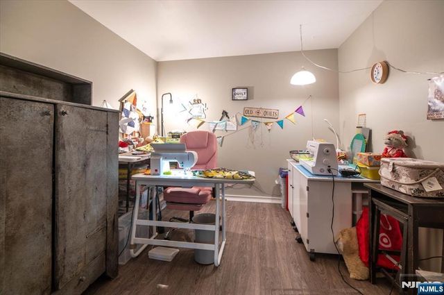 51 Beacon Hill Road E, West Milford, NJ 07480