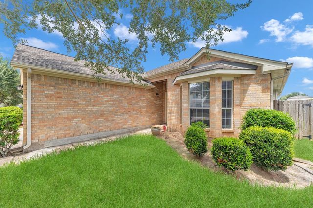 3514 Dahlia Hill Street, Fresno, TX 77545