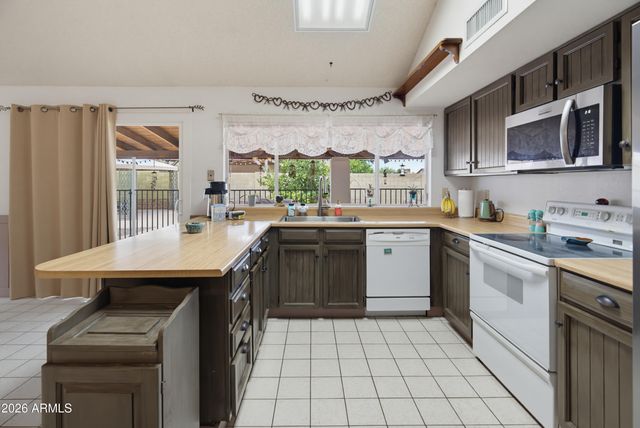 4020 W CORRINE Drive, Phoenix, AZ 85029