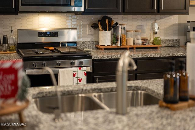 7173 S Draper Road, Tucson, AZ 85757