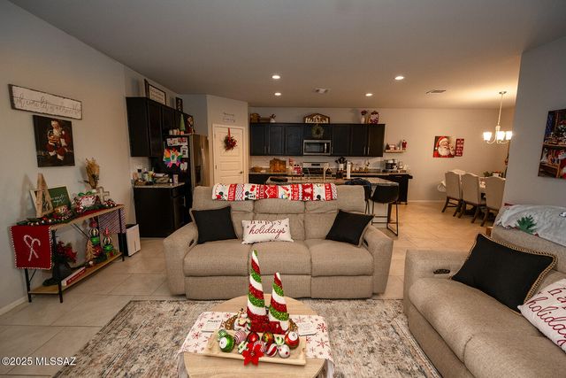 7173 S Draper Road, Tucson, AZ 85757