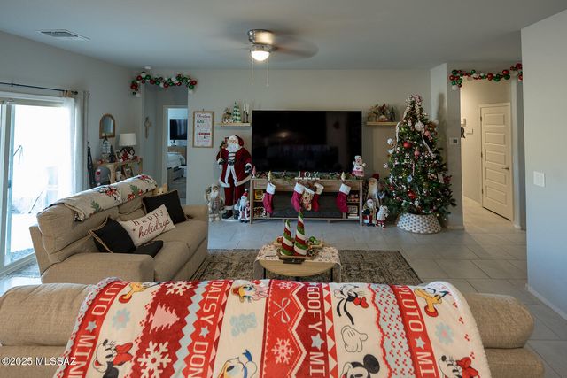 7173 S Draper Road, Tucson, AZ 85757