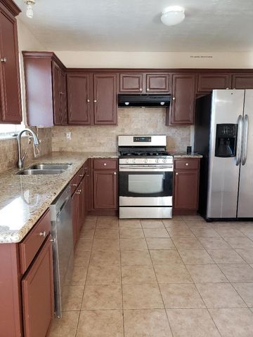 16123 Catbird Court, Humble, TX 77396