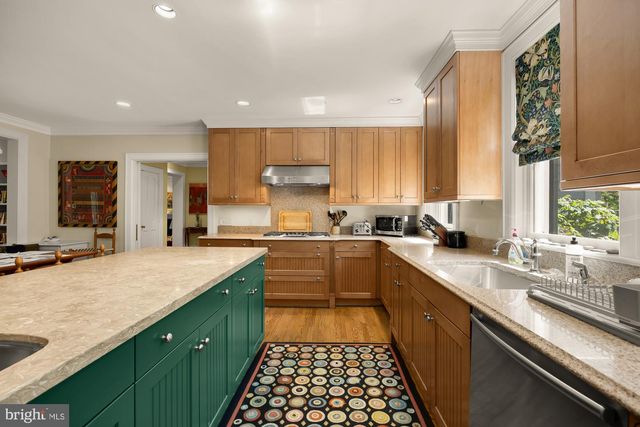 4319 LELAND ST, Chevy Chase, MD 20815