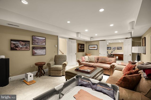 4319 LELAND ST, Chevy Chase, MD 20815