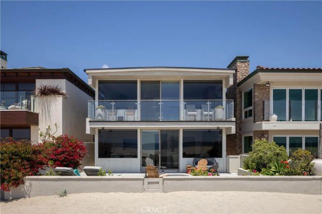 6704 W Oceanfront, Newport Beach, CA 92663