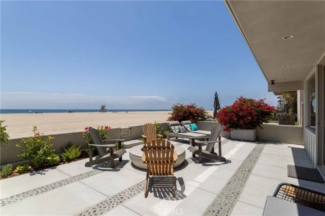 6704 W Oceanfront, Newport Beach, CA 92663