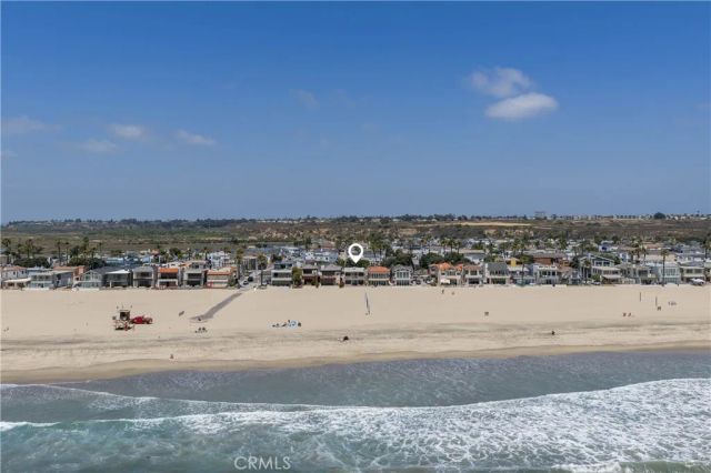 6704 W Oceanfront, Newport Beach, CA 92663