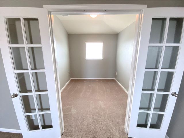 122 Liard River RD, Hutto, TX 78634