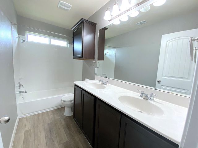 122 Liard River RD, Hutto, TX 78634