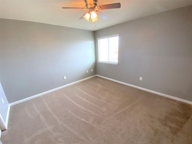 122 Liard River RD, Hutto, TX 78634