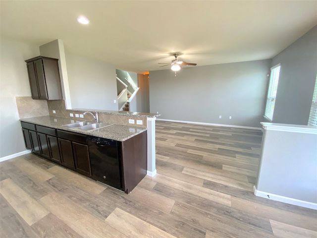 122 Liard River RD, Hutto, TX 78634