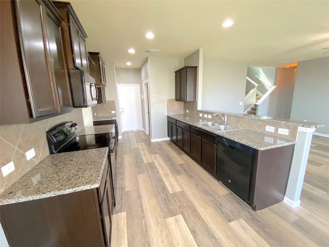 122 Liard River RD, Hutto, TX 78634