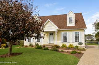 6005 Delilah Ct, Louisville, KY 40272