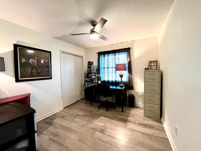 1445 Lake Drive, Chillicothe, OH 45601